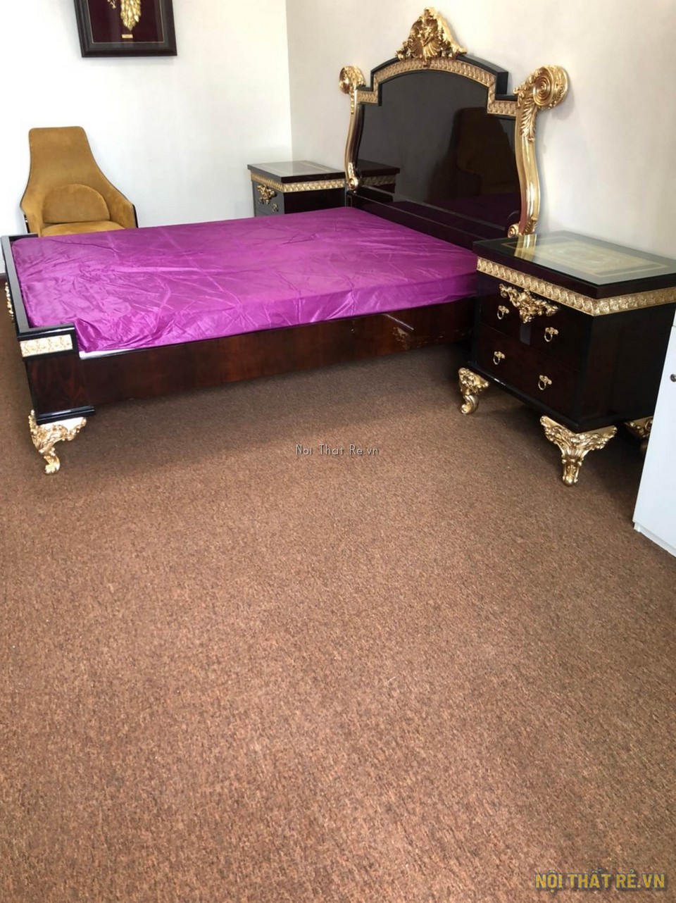 thảm trải sàn màu vàng cho phòng ngủ gia đình
